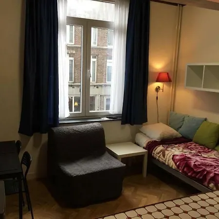 Apartment Studio Chaussee De Pres *